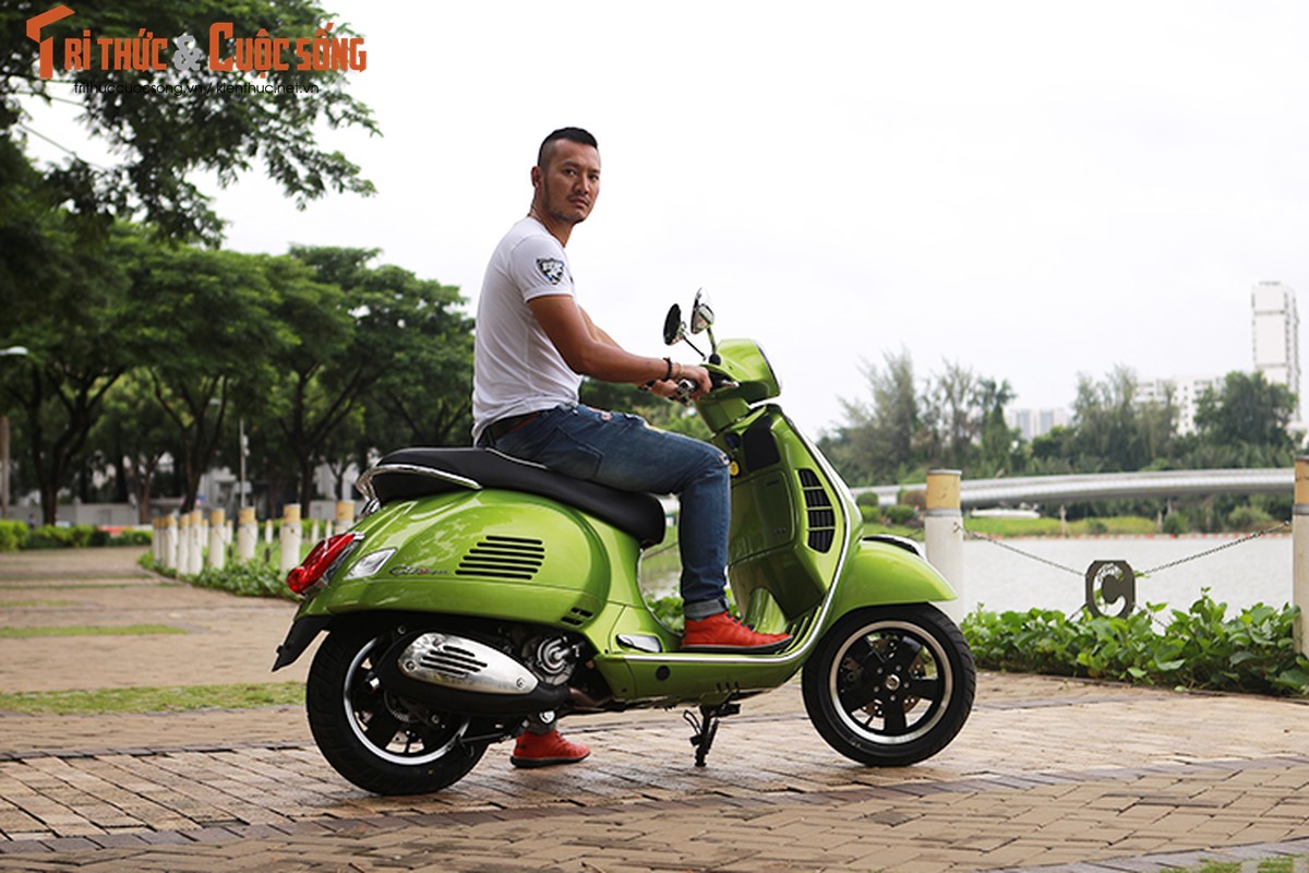 Chi tiet Vespa GTS 300 ABS gia 120 trieu tai Viet Nam-Hinh-13